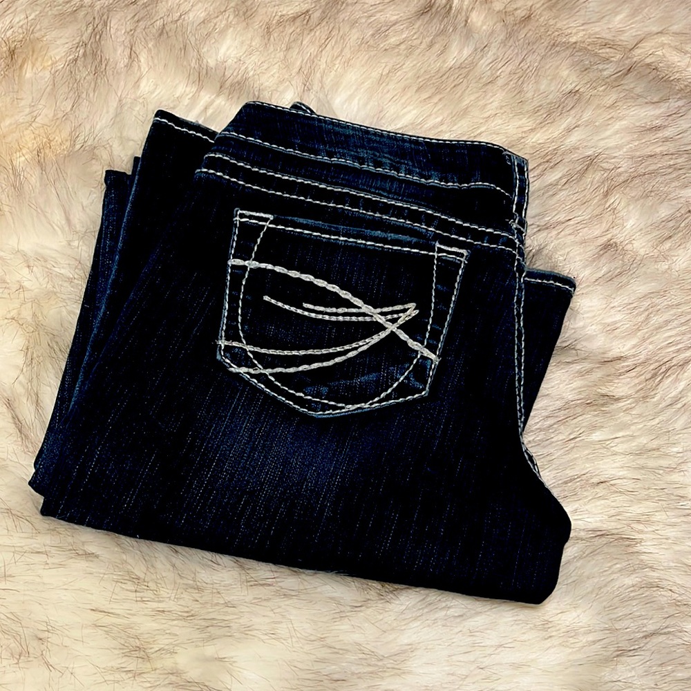 Silver Jeans, Aiko bootcut, dark blue.